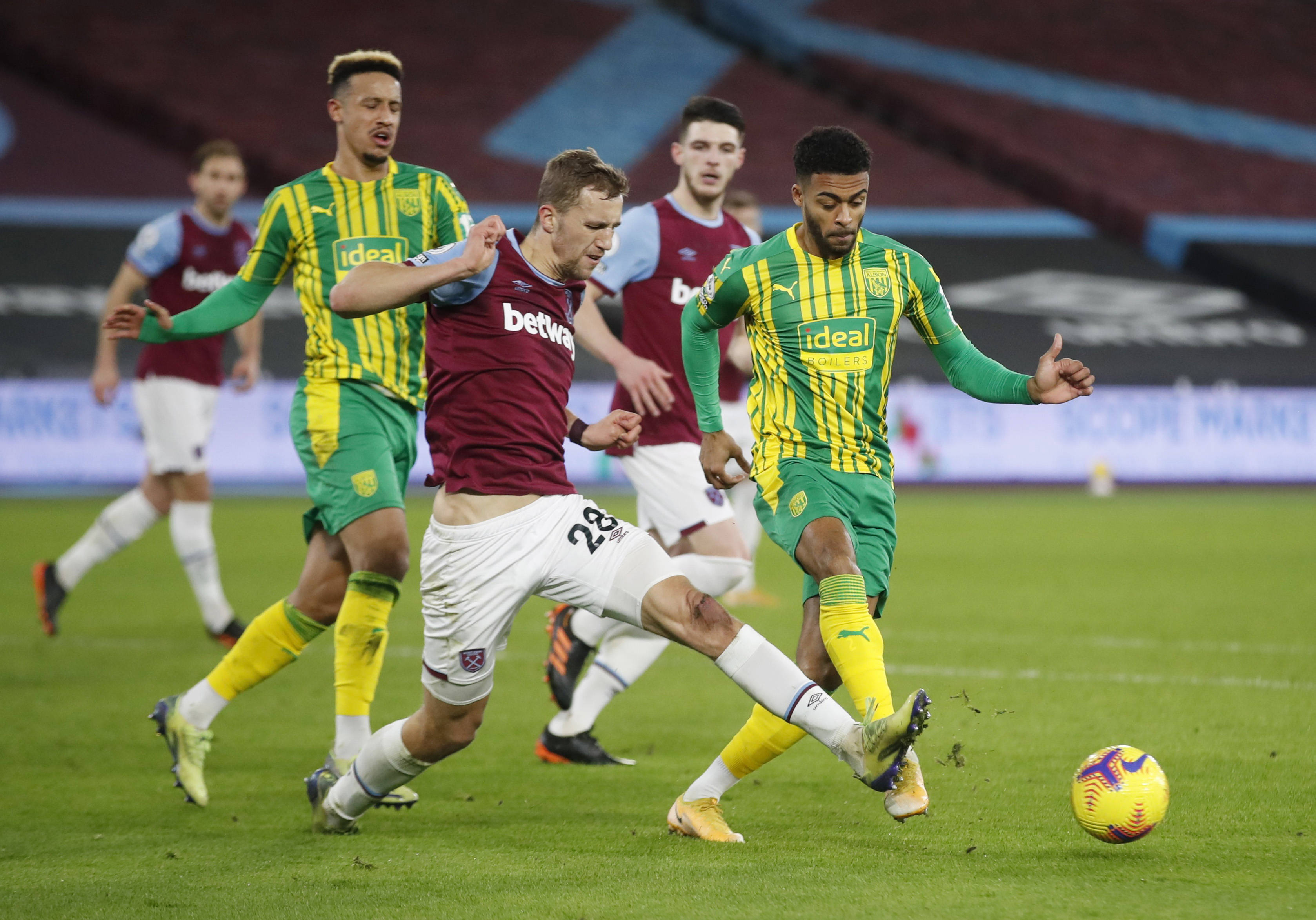 杂乱无章 杂乱无章